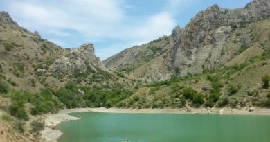 Джип-тур к водопаду Джур-Джур + озеро Арпат